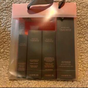 Timewise miracle 3D set Mary Kay